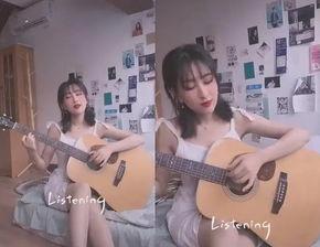 美女弹吉他网红,美女弹吉他的网红魅力瞬间