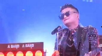 世界摇滚明星财富榜,揭秘世界摇滚明星财富榜