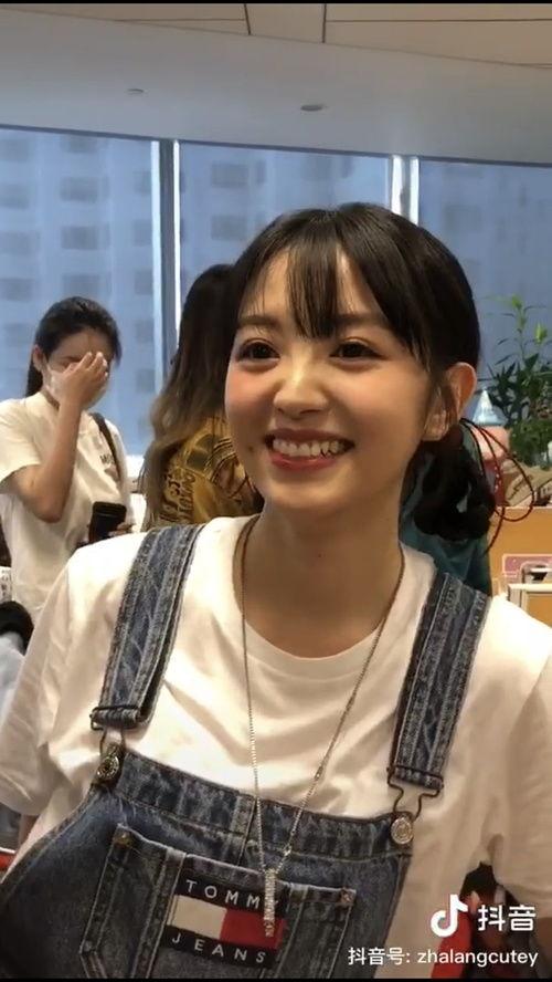 明星小日常,镜头背后的温馨瞬间