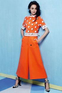 明星穿搭夏天气质发型,夏日明星气质发型穿搭指南